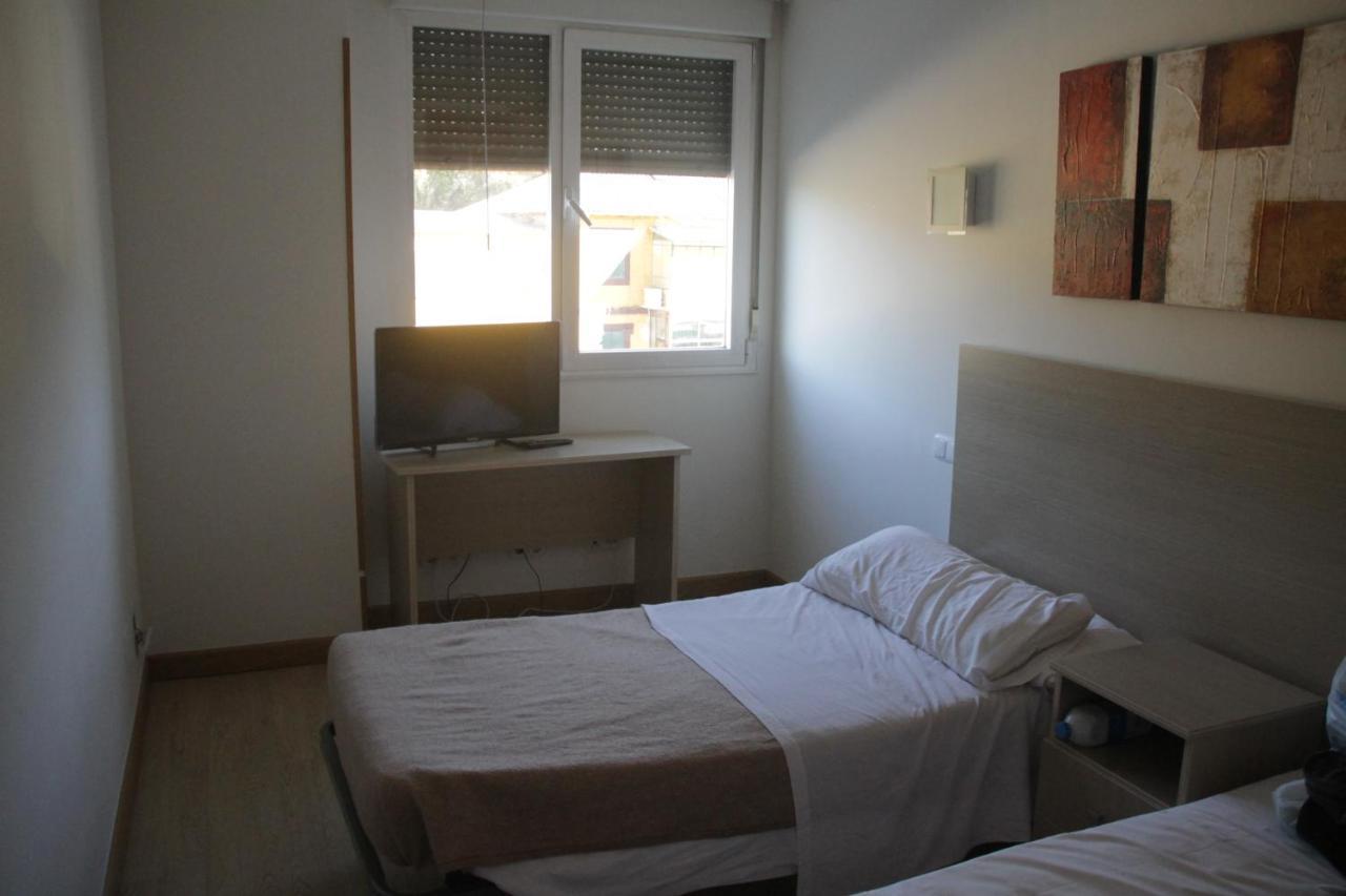 Hostal Francisco Salinas Бургос Экстерьер фото